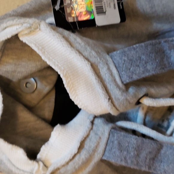 Property of Dallas Cowboys gray bag - Picture 4 of 6